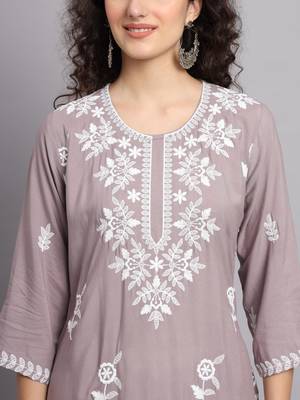 Gray Colour Ethnic Luknowi Chikankari Work Kurti 2