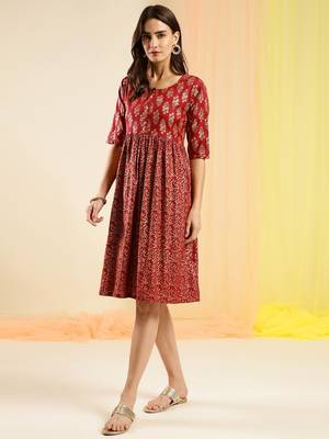 Red Colour Partywear Foil Printed Ethnic Girlish Kurti 4