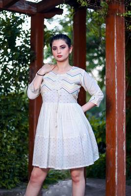  Off White Colour Kurti With Fancy Resham Embroidery And Girlish Looks 4