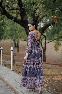 Grey Colour Ethnic Printed Long Kurti For Party Girlish Looks 2