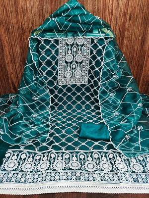 Women's green unstitched thread embrodiery with designer embroidered dupatta organza dress material (mt502grn) 3
