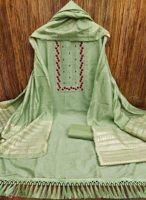 Women's green heavy thread embrodiery with designer dobby jacquard dupatta cotton dress material 3