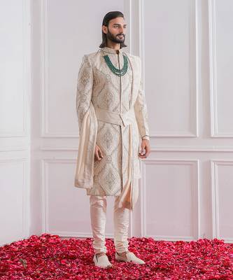 Champagne khanpur sherwani 1
