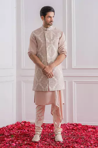 Dusty rose ahmedpur bandi set