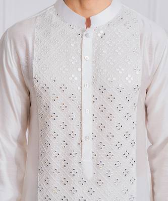 White sadiqabad kurta set 5