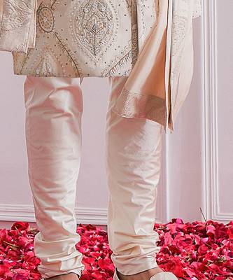 Champagne khanpur sherwani set 5