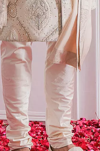 Champagne khanpur sherwani set