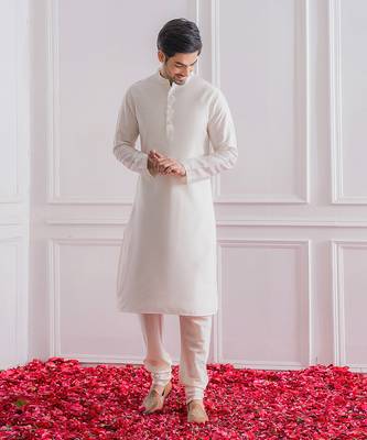 Off white sadiqabad sherwani set 3