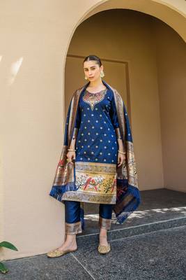 Beautiful Navy Blue Colour Woven Paithnai Designer Fancy Girlish Banarasi Silk Salwaar Kameez 1