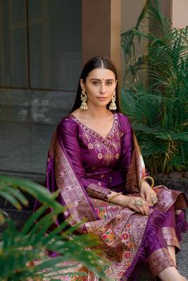 Beautiful Wine Colour Woven Paithnai Designer Fancy Girlish Banarasi Silk Salwaar Kameez 2