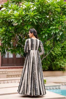 Grey Colour Palazzo Dress With Shrug For Fancy Girlish Looks 2