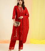Red Colour Resham Floral Embroidered Ethnic Festive Salwaar Kameez