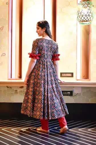 Blue Colour Girlish Print Fancy Ethnic Kurti Bottom Set For Festive Looks