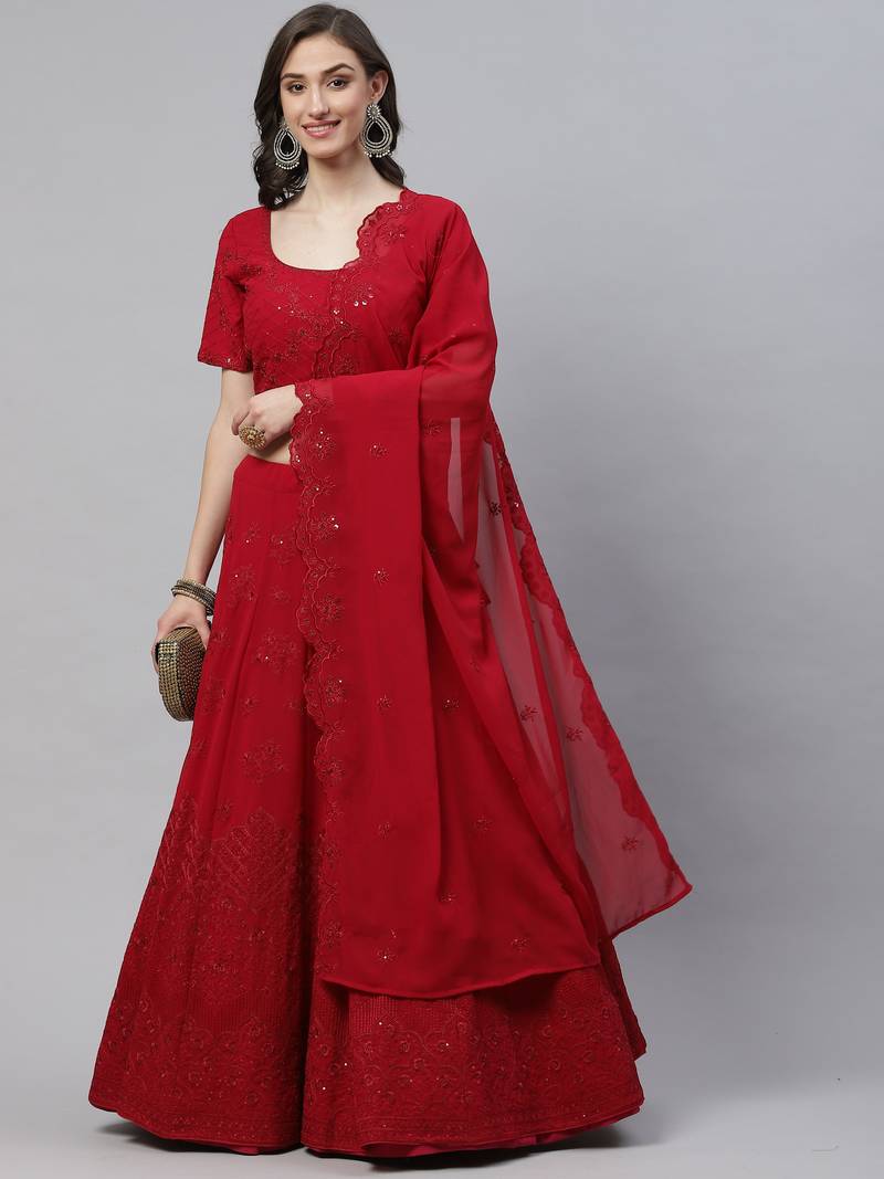 Wedding Style Dark PinkColour Ethnic Looks Party Lehenga Set