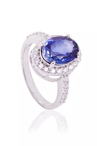 Blue ida oval halo ring