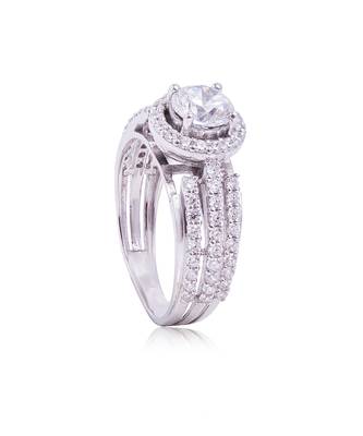 White evika soliatire ring 1