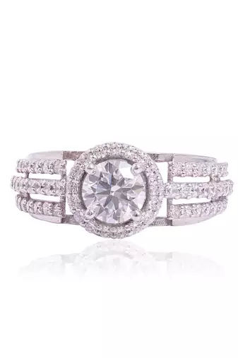 White evika soliatire ring