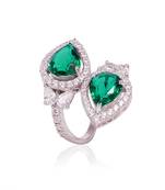 Green two pears in a ring