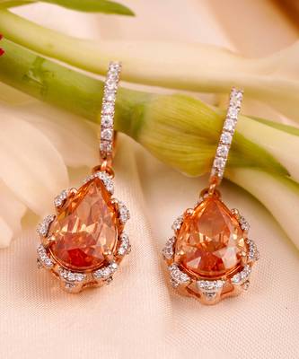 Champagne ignis drop earrings 1