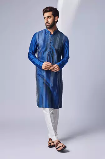 Blue white tagai design zig zag kurta set