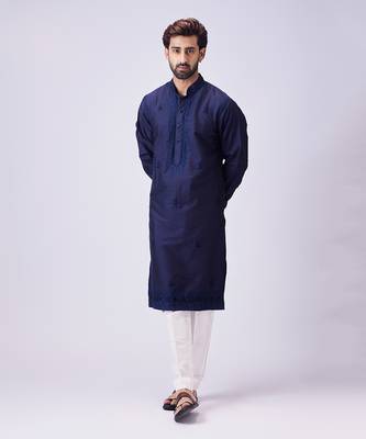 Navy blue aari embroidery kurta set 2
