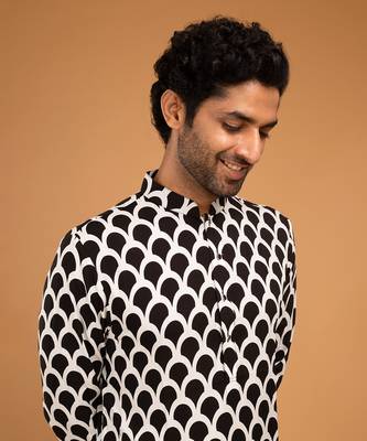 Black ojis print kurta set 4