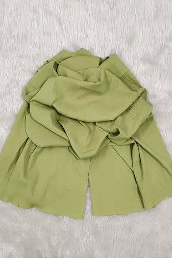 Ana light weight soft poly crinkle pista green hijab