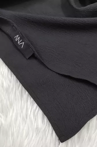 Ana light weight soft poly crinkle black hijab
