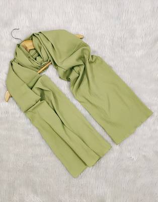Ana light weight soft poly crinkle pista green hijab 1