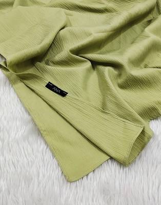 Ana light weight soft poly crinkle pista green hijab 4