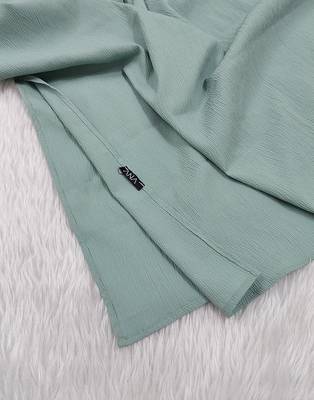 Ana light weight soft poly crinkle turkish blue hijab 4