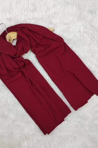 Ana light weight soft poly crinkle reddish maroon hijab