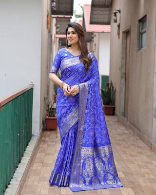 Blue Woven Design Bandhej Silk Blend Saree With Blouse 3