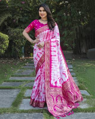 Pink Woven Design Bandhej Silk Blend Saree With Blouse 1