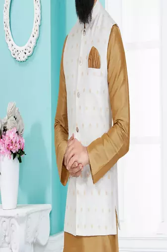 Kurta Pajama with Jacket Set