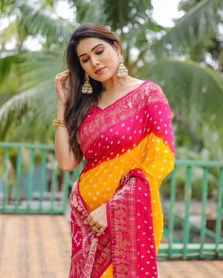 Yellow Woven Design Bandhej Silk Blend Saree With Blouse 4
