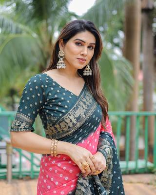 Pink Woven Design Bandhej Silk Blend Saree With Blouse 4