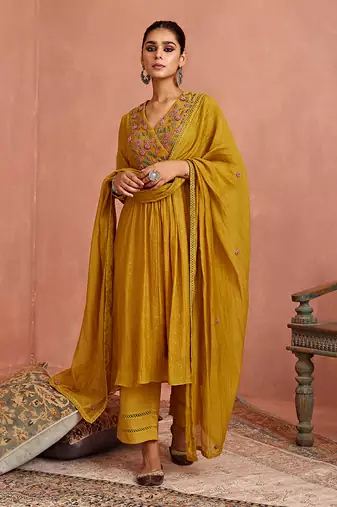 Mustard flower embroidery kurta set
