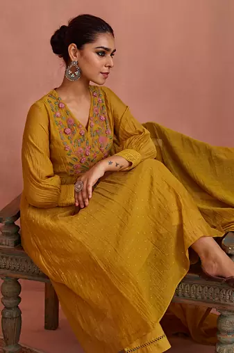 Mustard flower embroidery kurta set
