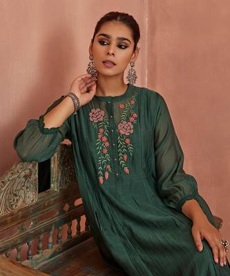 Teal floral emroidered tunic set 4