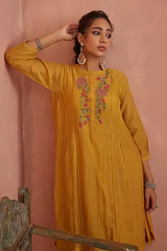 Yellow floral emroidered tunic set