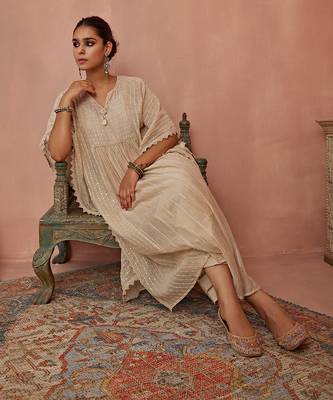 Ivory chanderi kaftaan set 4