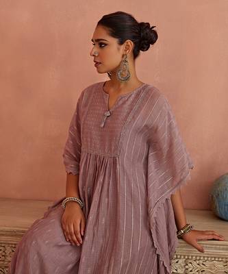 Mauve chanderi kaftaan set 5