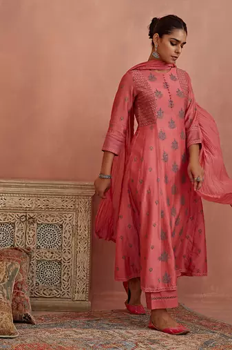 Coral thread embroidered a line kurta set