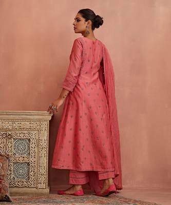 Coral thread embroidered a line kurta set 4