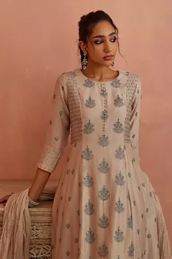 Ivory thread embroidered a line kurta set