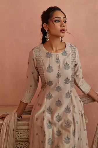 Ivory thread embroidered a line kurta set