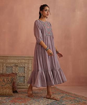Mauve multi thread flower embroidery tunic 3