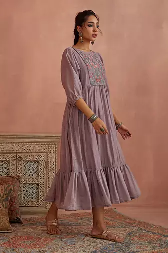 Mauve multi thread flower embroidery tunic