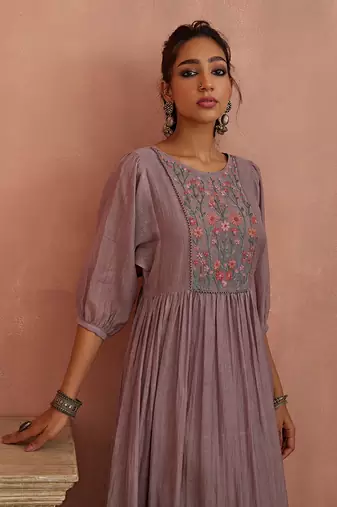 Mauve multi thread flower embroidery tunic